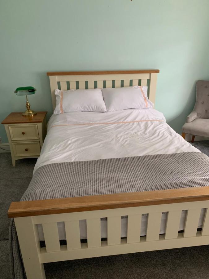 Debbie'S Digs Hotel แอชฟอร์ด ภายนอก รูปภาพ